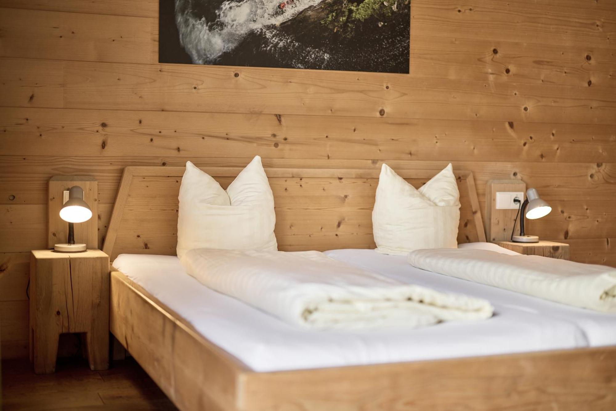 Area 47 - Tirol Hotel เอิทซ์ทาล-บาห์นฮอฟ ภายนอก รูปภาพ
