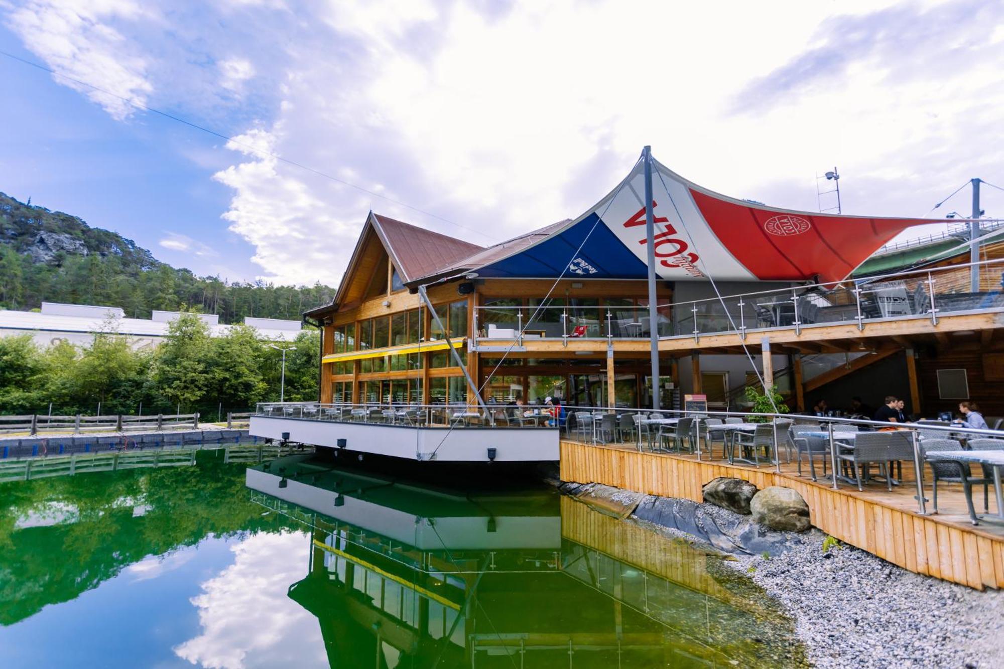 Area 47 - Tirol Hotel เอิทซ์ทาล-บาห์นฮอฟ ภายนอก รูปภาพ