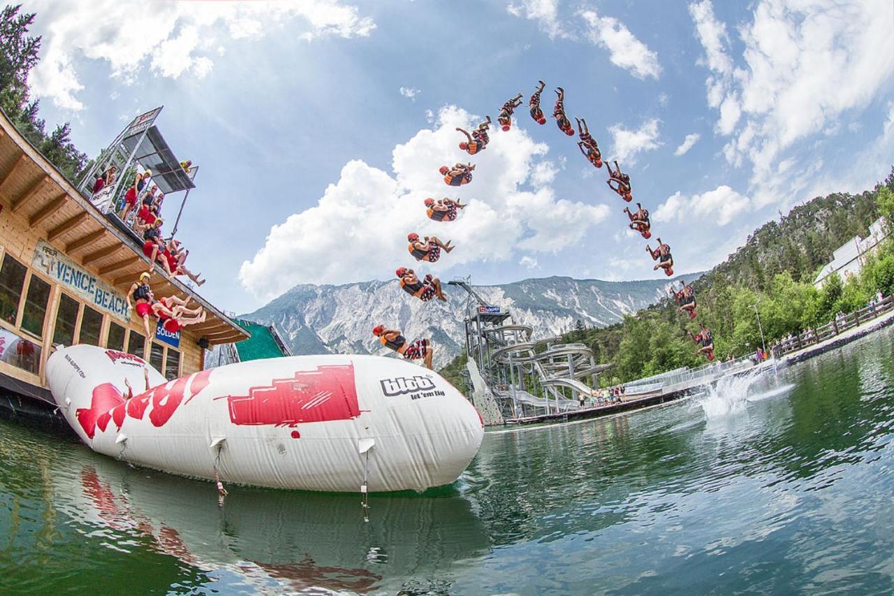 Area 47 - Tirol Hotel เอิทซ์ทาล-บาห์นฮอฟ ภายนอก รูปภาพ